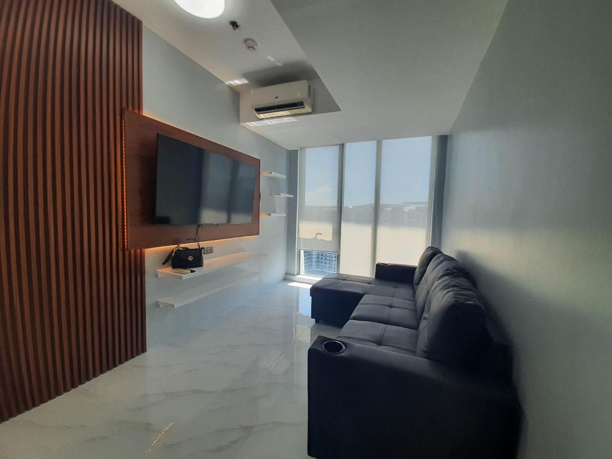 Beach Front Living In The Heart Of The City, Azure Residences Manila Exterior foto