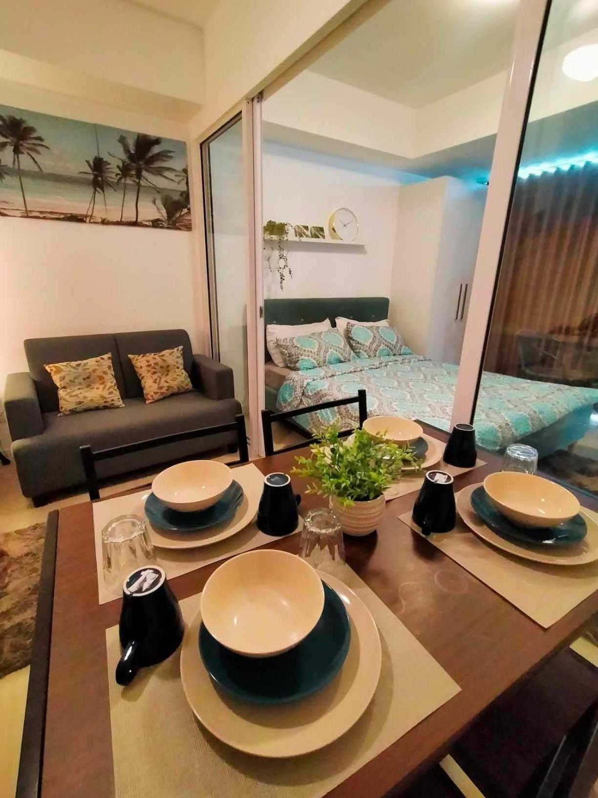 Beach Front Living In The Heart Of The City, Azure Residences Manila Exterior foto